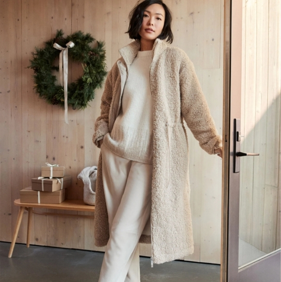 Cozy Cream Teddy Jacket - Picture 2 of 12